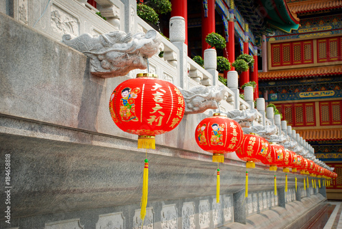 Traditional and architecture Chinese style temple, Nonthaburi on september 2012 at Wat Mangkon Kamalawat (Wat Leng Noei Yi) in nonthaburi , Thailand. (Wat Borom Racha Kanchana Phi Sek Anuson) photo