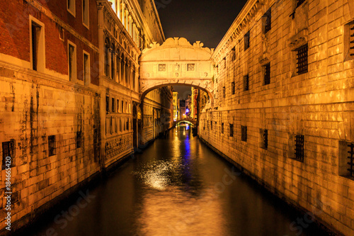  Ponte dei Sospiri - Bridge of Sighs