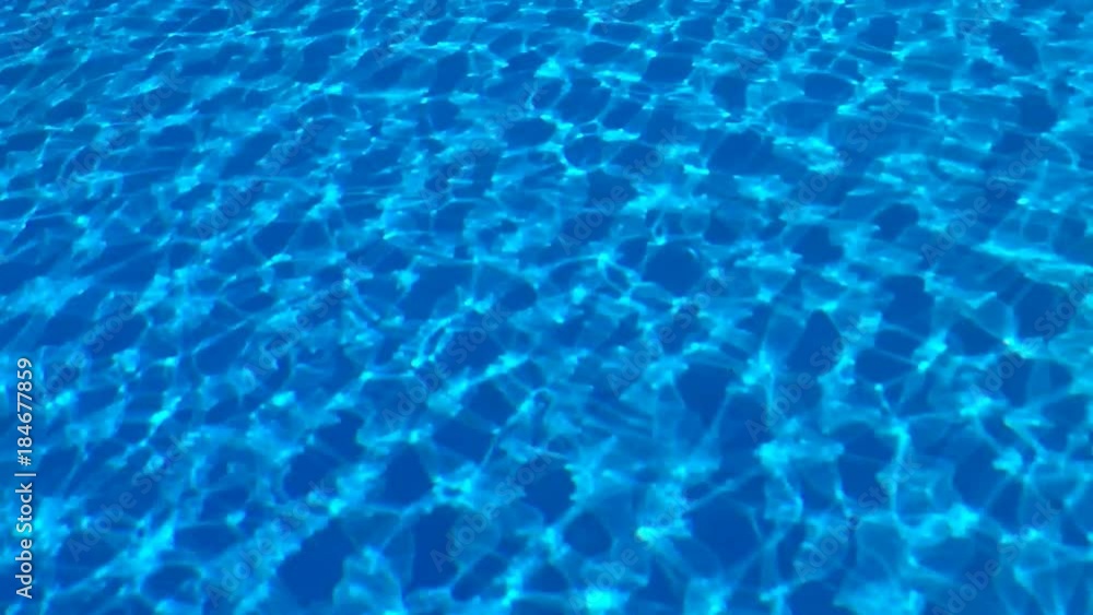 The bottom of the pool is in sunny weather. The bottom of the pool is in sunny weather.