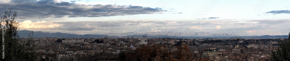 Roma, Italia. Vista della città dal Gianicolo