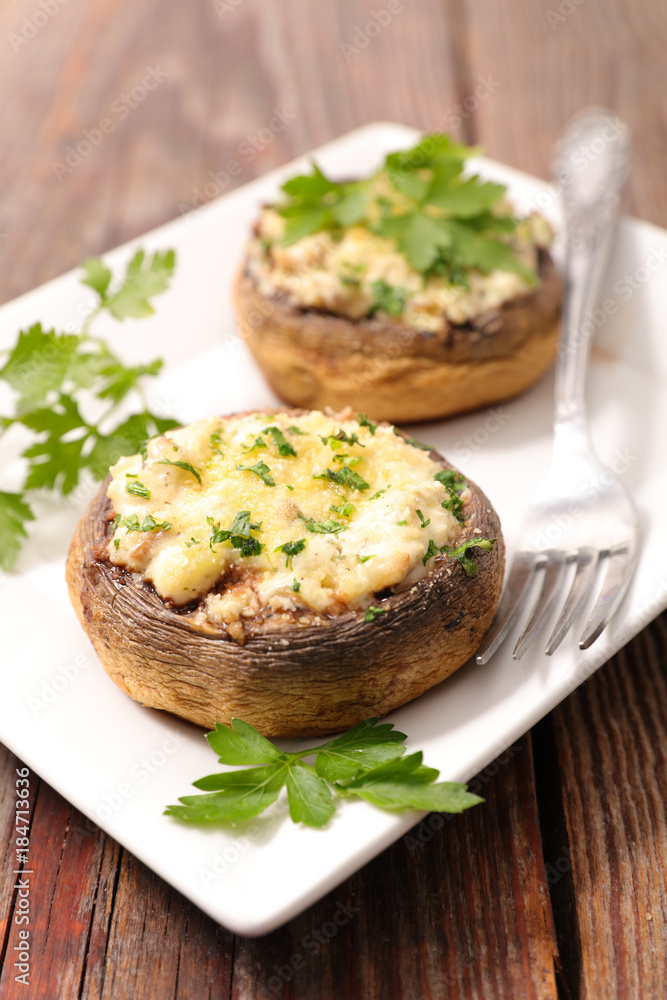 stuffed mushroom with cheese stuffed mushroom with cheese