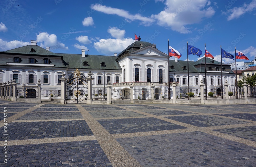 Photo of the presidential palace in Bratislava