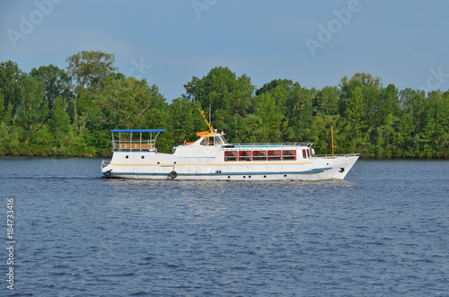 Obraz na płótnie Motor travel river ship