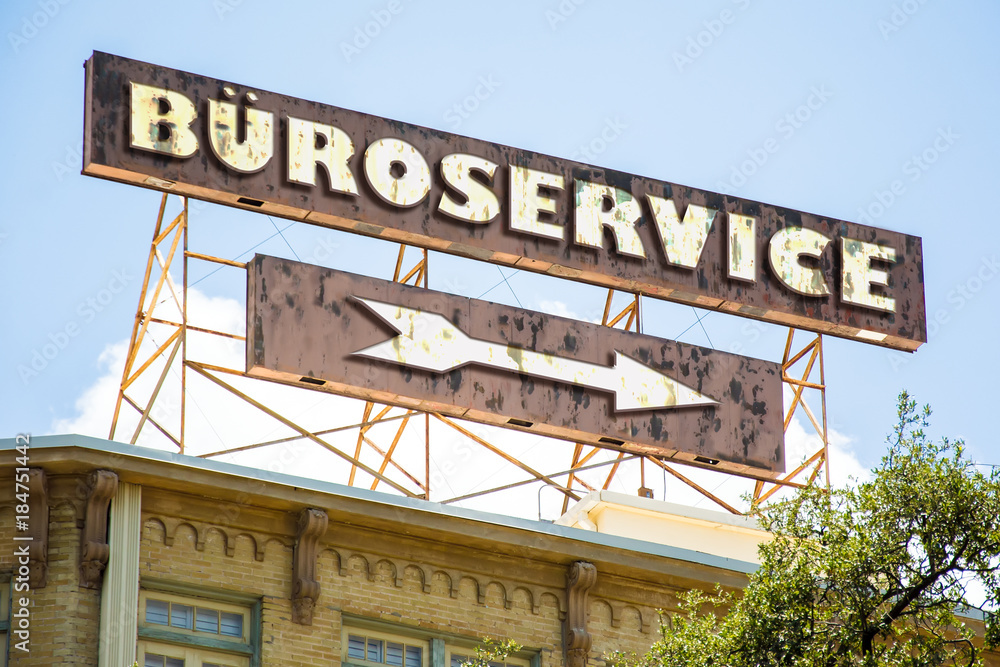 Fototapeta premium Schild 295 - Büroservice