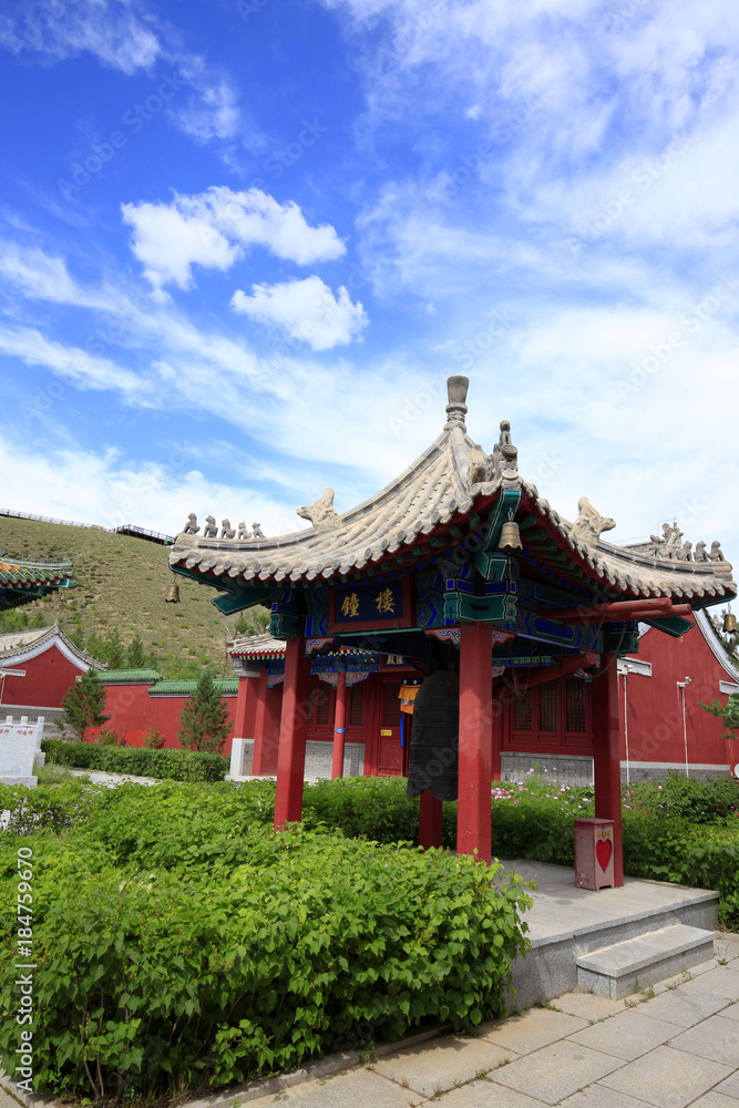 Chinese temples building