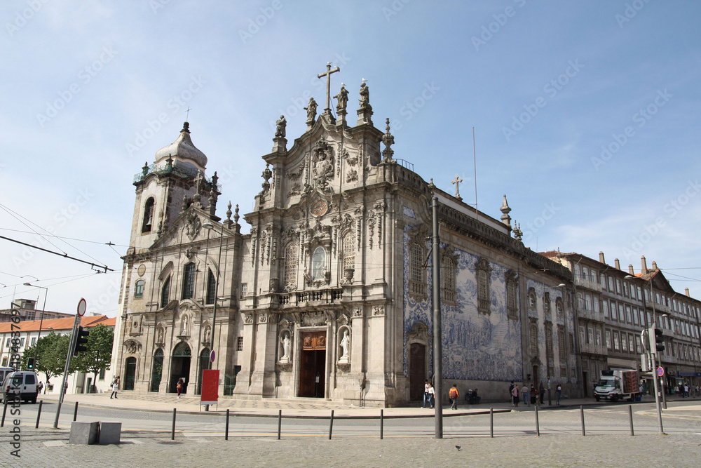 Portugal, Parvis de l'église do carmo à Porto