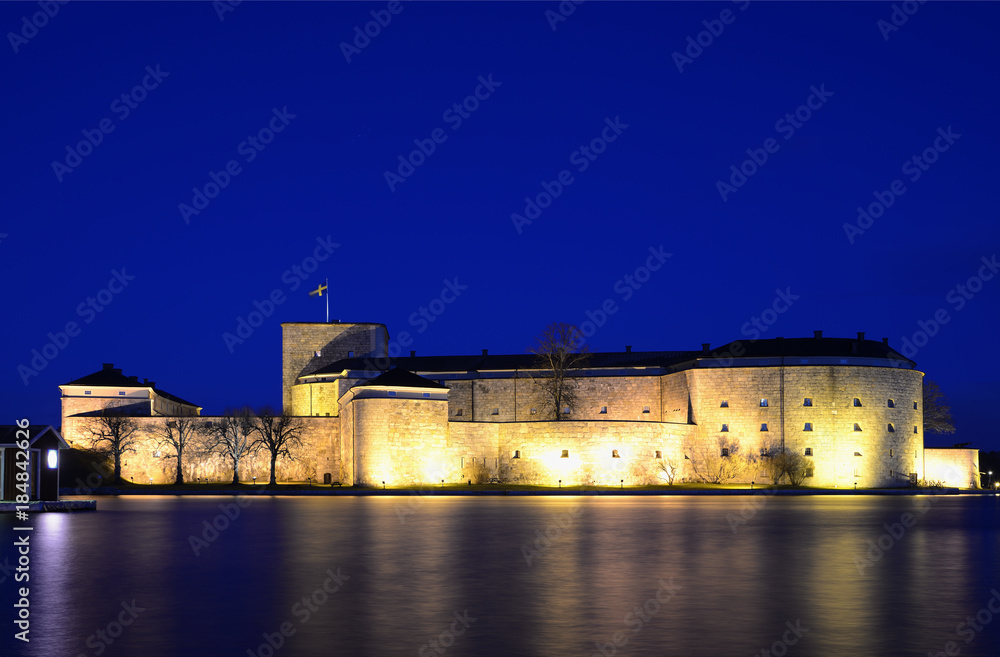 Night view of Vaxholm castle.