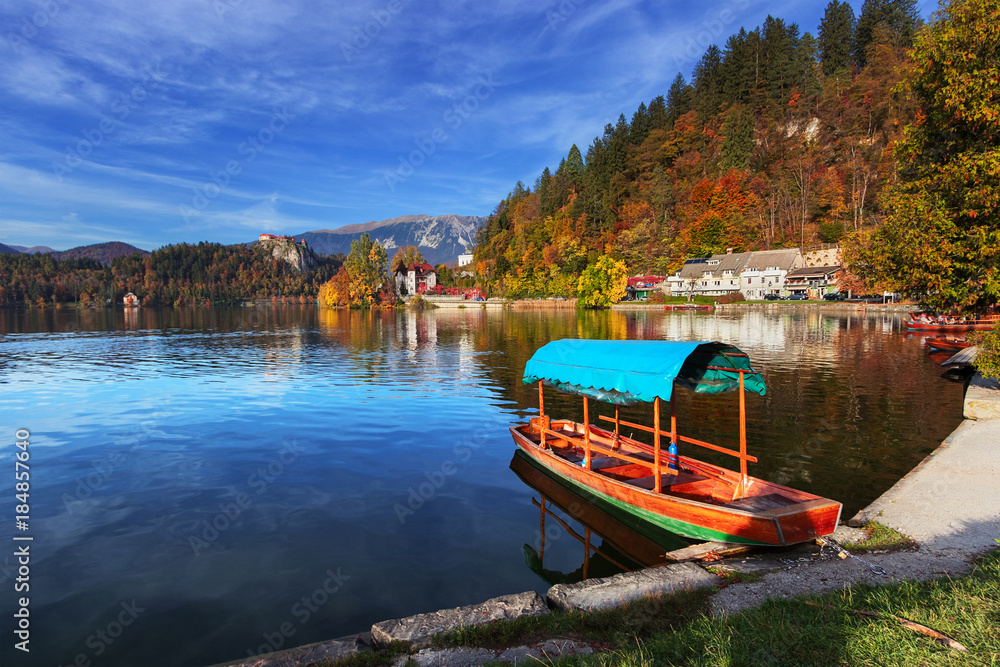 Naklejka premium Bled Lake (Slovenia)