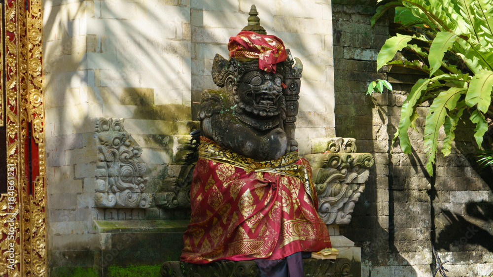 Obraz premium バリ ウブド王宮 獅子 BALI Ubud royal palace guardian lions