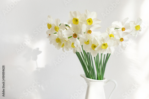 Fototapeta Naklejka Na Ścianę i Meble -  Bouquet of white narcissus