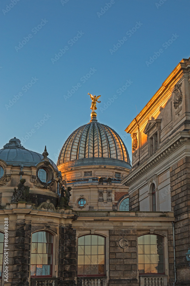 Dresden, Kuppel der Kunstakademie 