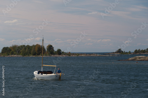 sea vänern fishingboat water naven islands