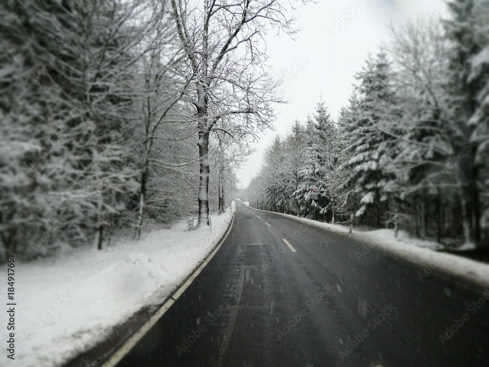 Straßenanblick_Winter_1