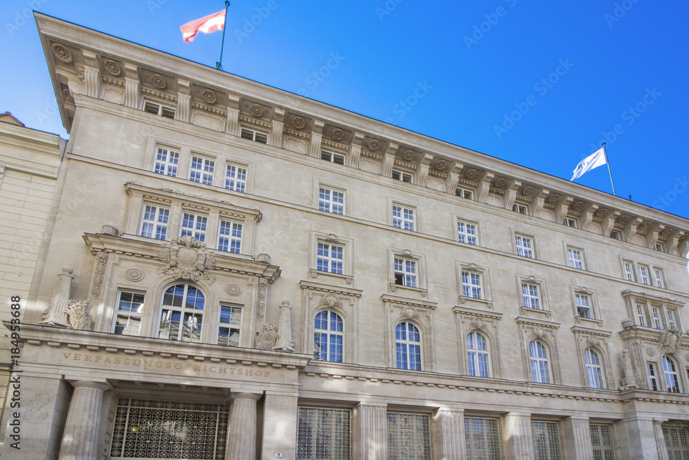 Der Verfassungsgerichtshof in Wien, Österreich StockFoto Adobe Stock