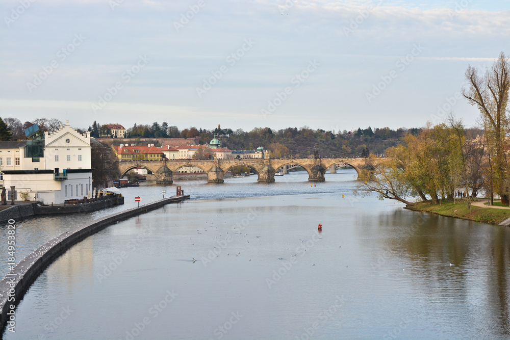 Fototapeta premium Charles Bridge across the Vltava in Prague.