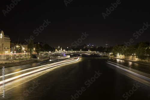 long exposure along the river en Paris, France