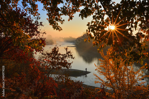 Sunrise on the river © Moian Adrian