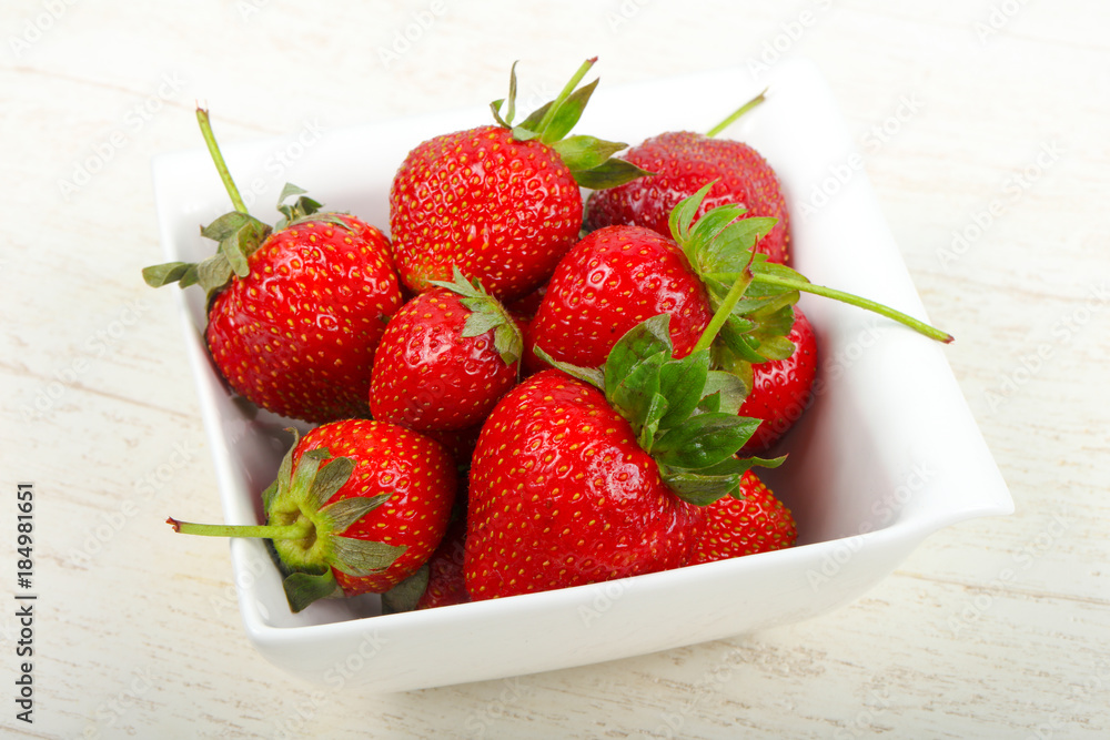 Strawberry in the bowl Strawberry in the bowl