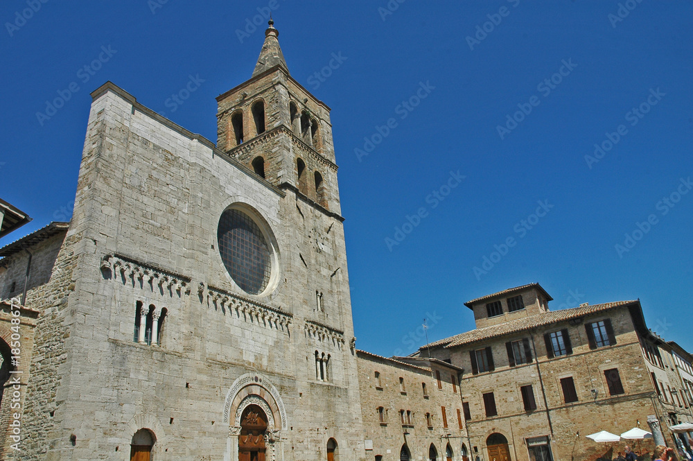 Bevagna, Umbria - la chiesa di San Michele Arcangelo