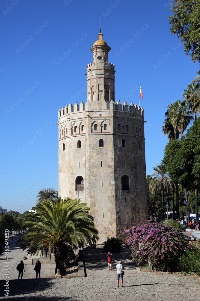 Wahrzeichen Torre de Oro - Goldener Turm