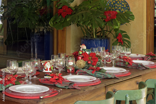 Table decorated for the Christmas supper