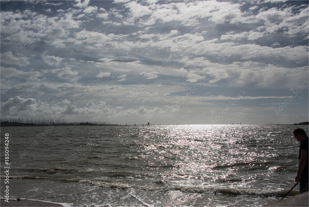 Vue de la mer à la sortie de La Rochelle Vue de la mer à la sortie de La Rochelle