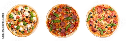 Obraz  z motywem Italian pizza with mozzarella