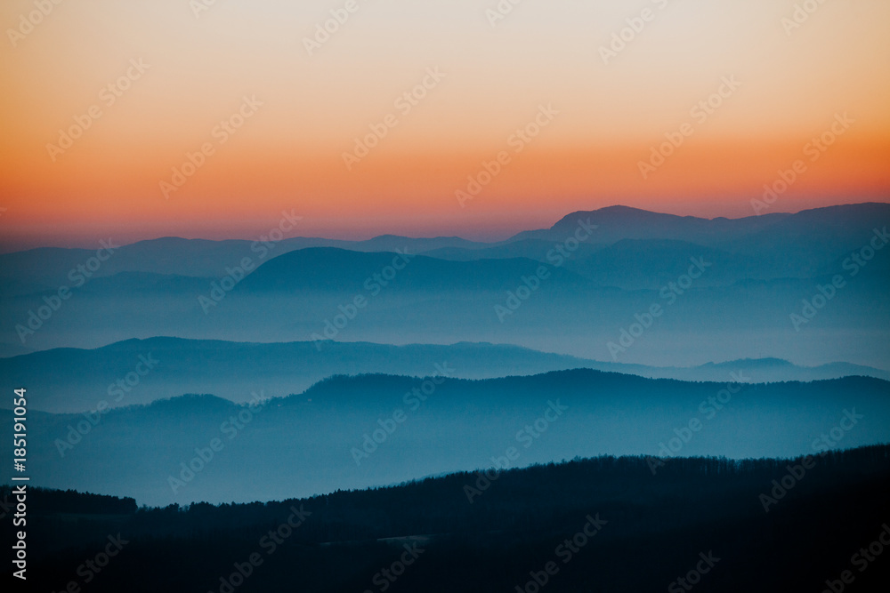 Mountains Mountains