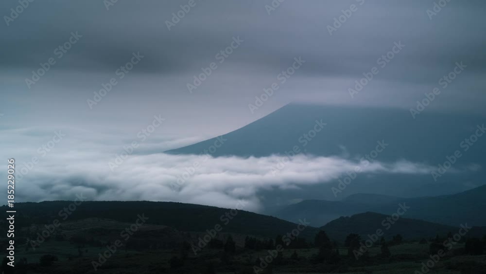 岩手山 夜明け 2 タイムラプス 4K 岩手山 夜明け 2 タイムラプス 4K