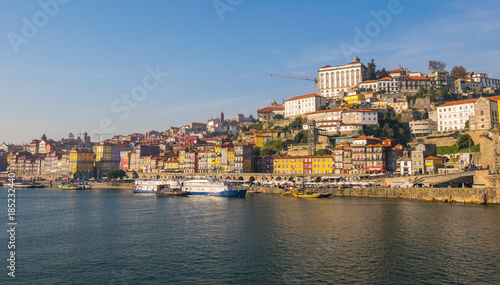 Panoramic view of colorful traditional houses of Porto, Portugal, Iberian Peninsula, Europe © Mada_cris