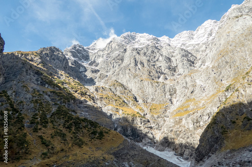 Watzmann mit Eiskapelle Gletscher in den bayerischen Alpen in Deutschland