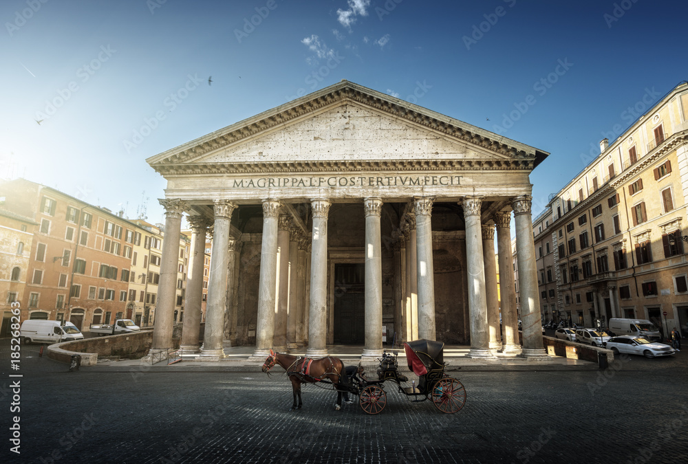 Fototapeta premium Pantheon, horse in the foreground, Rome, Italy
