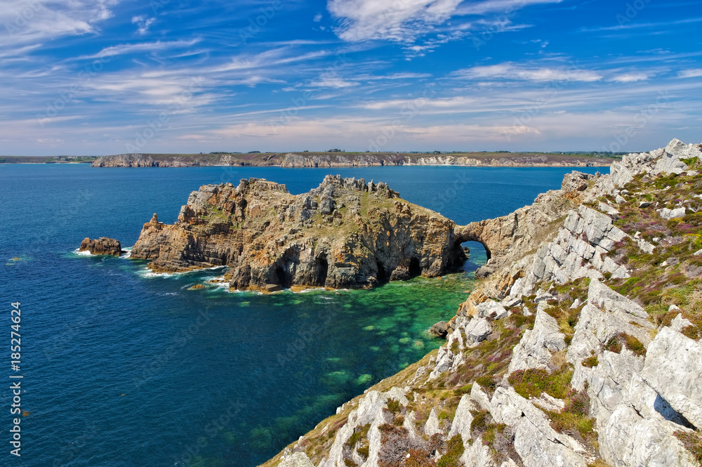 Fototapeta premium Küste am Pointe de Dinan in der Bretagne - coast on Pointe de Dinan in Brittany