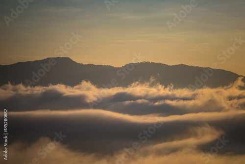 Fototapeta Naklejka Na Ścianę i Meble -  Fog on the mountain view point