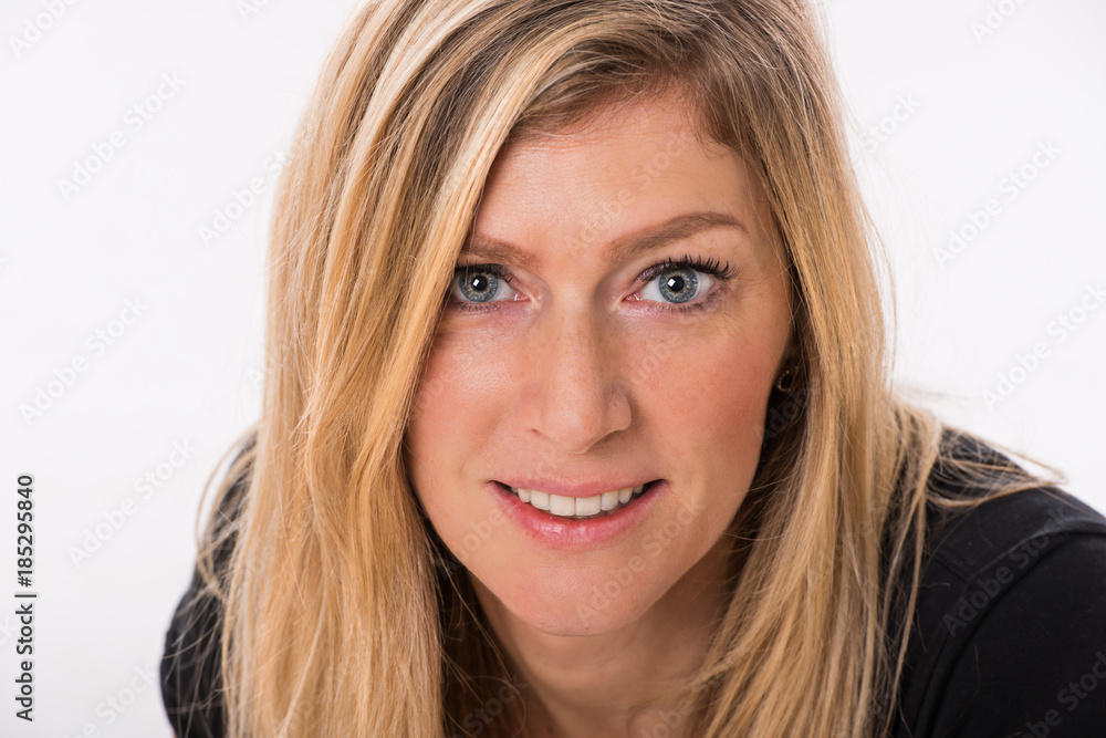 Junge blonde Frau Junge blonde Frau