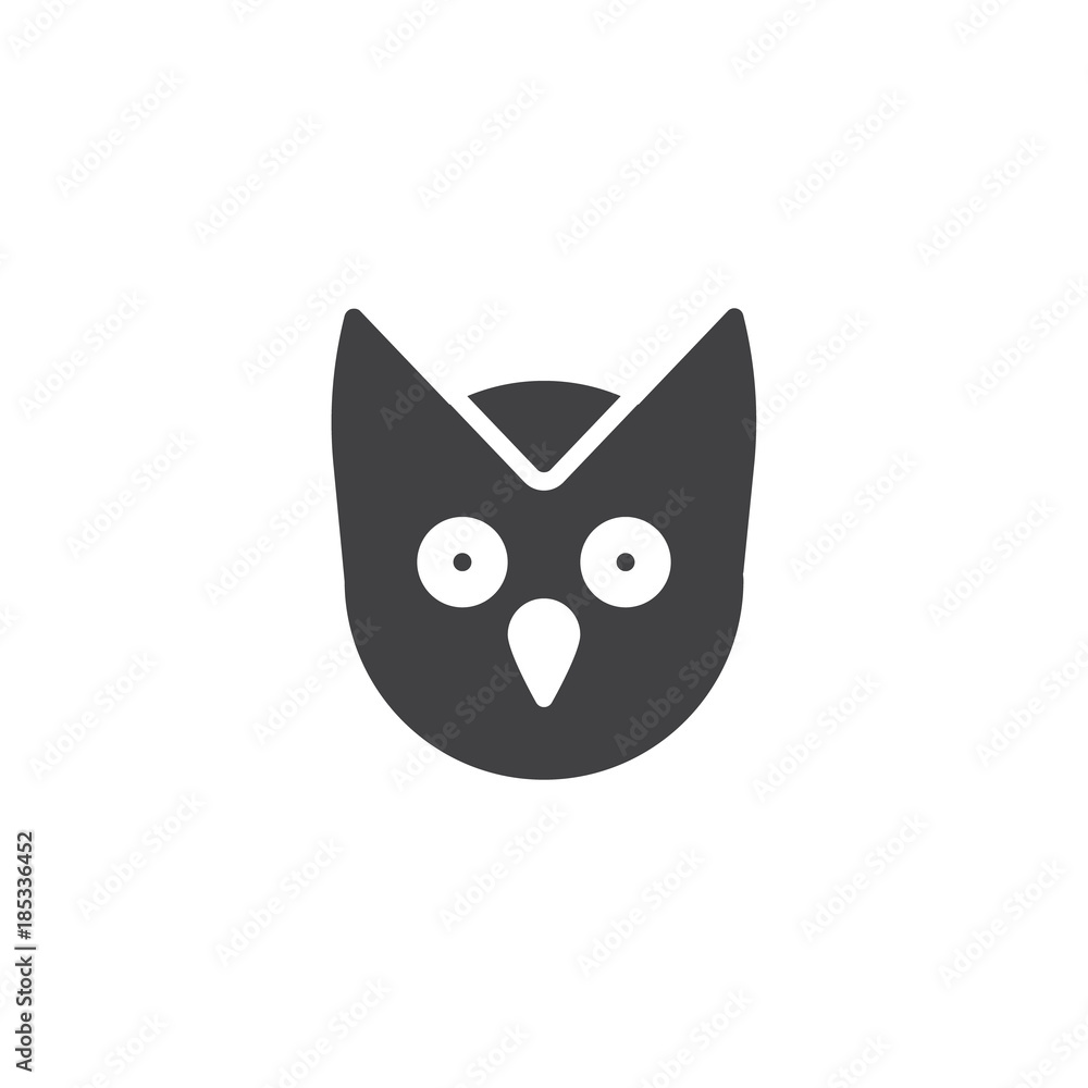Fototapeta premium Owl head icon vector, filled flat sign, solid pictogram isolated on white. wisdom symbol, logo illustration.