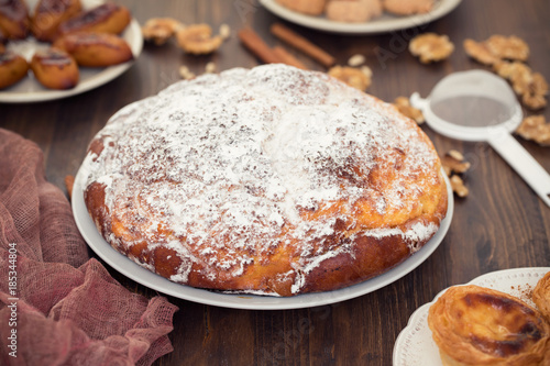 traditional portuguese bread pao de deus