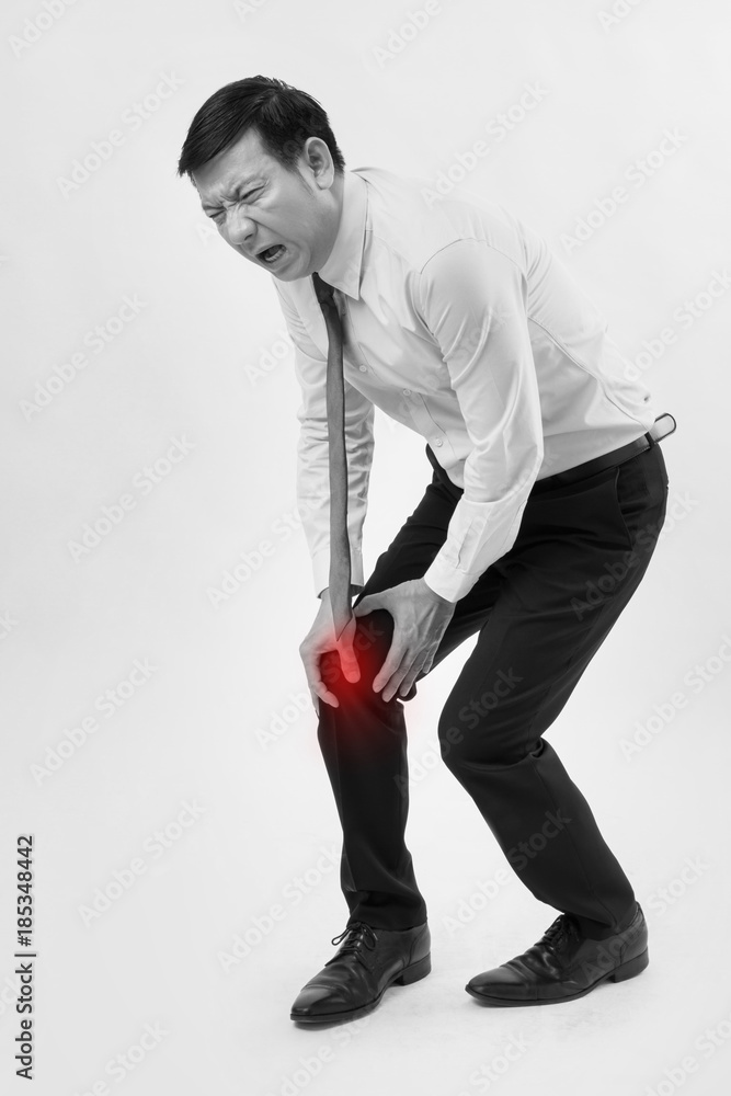 man suffering from knee joint pain