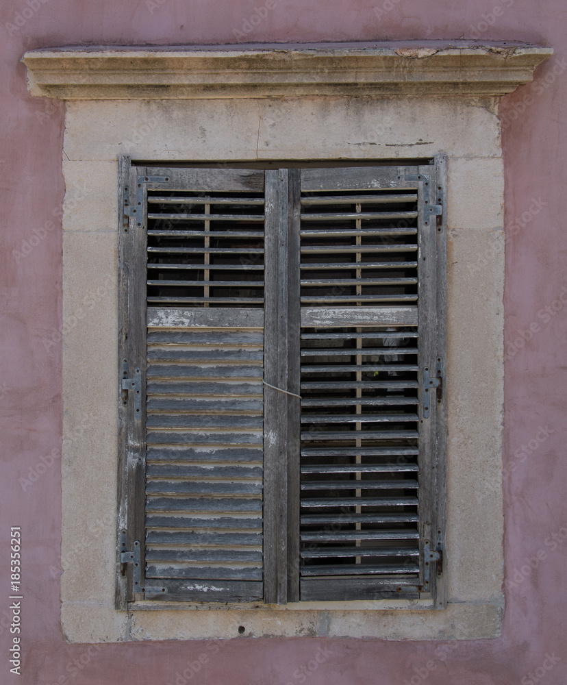 Old Town Shutter