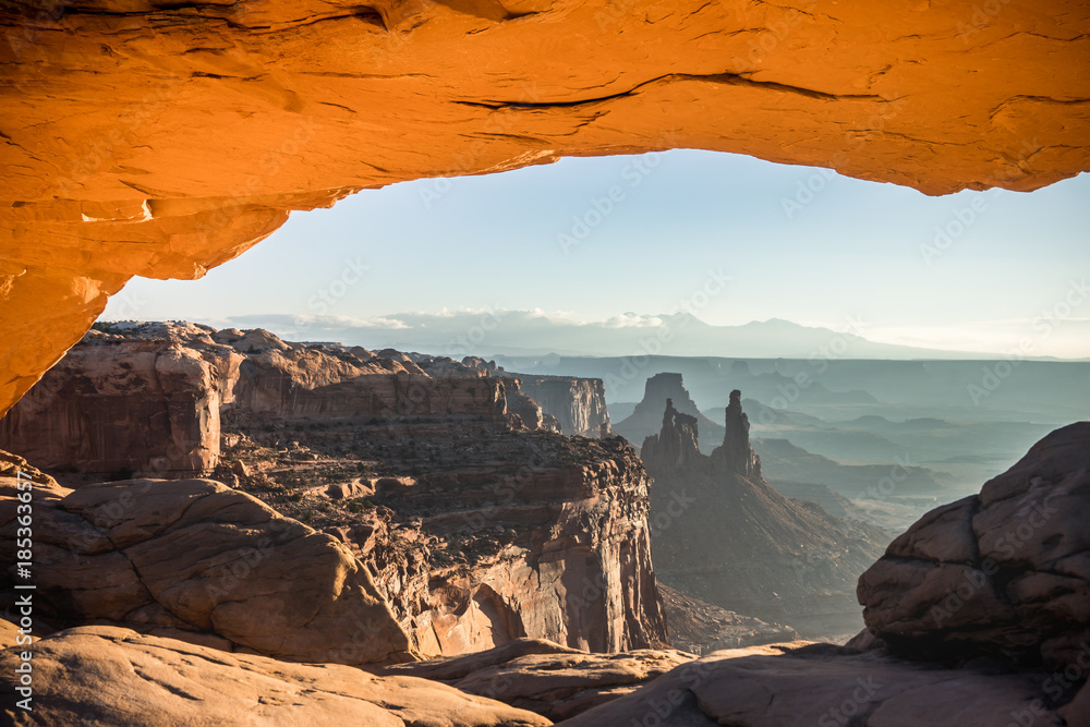 Mesa arch canyonlands 