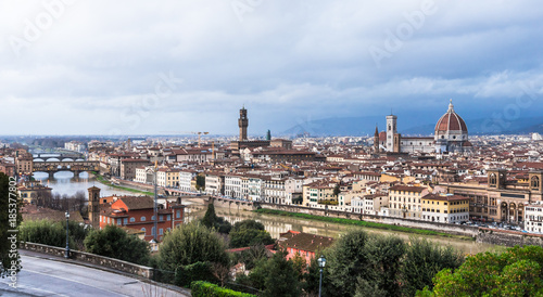 フィレンツェ全景 © oben901
