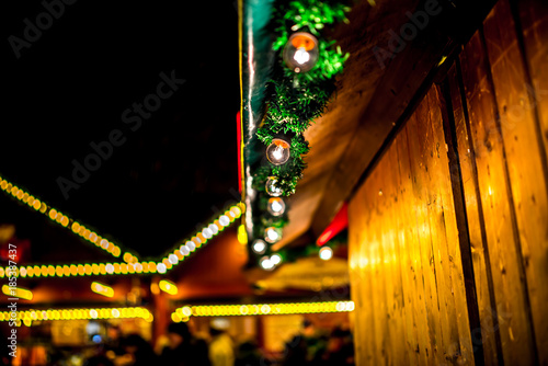 Weihnacht Markt Lichter Deko photo