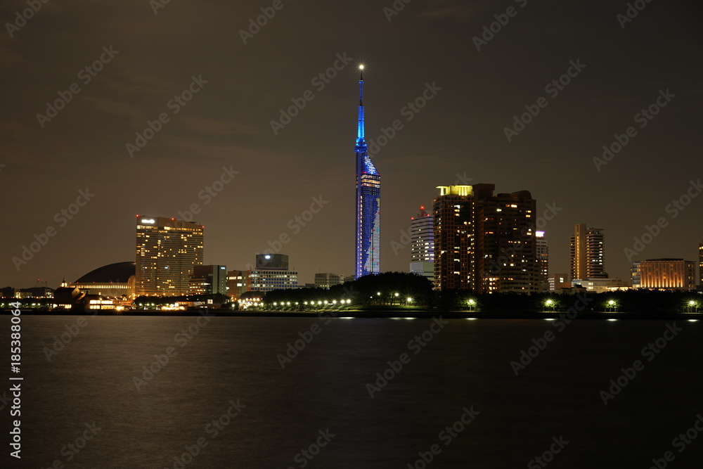 福岡西地区海岸風景の夜景