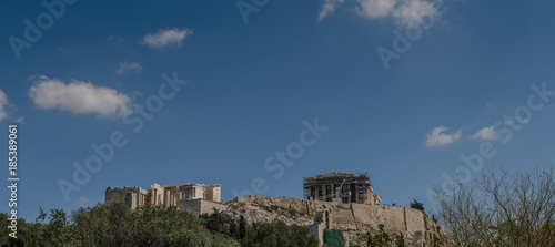 akropolis in athen und himmel panorama