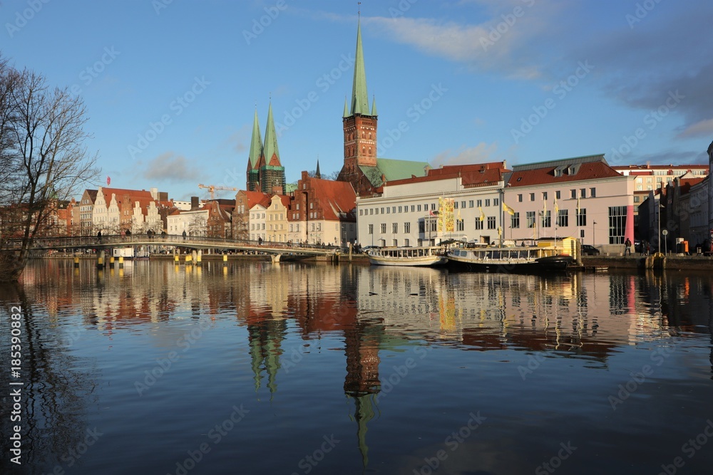 Hansestadt Lübeck an der Obertrave Hansestadt Lübeck an der Obertrave