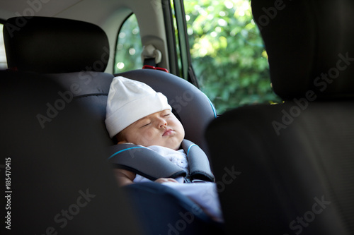 Sleep of the child in the car © Anna