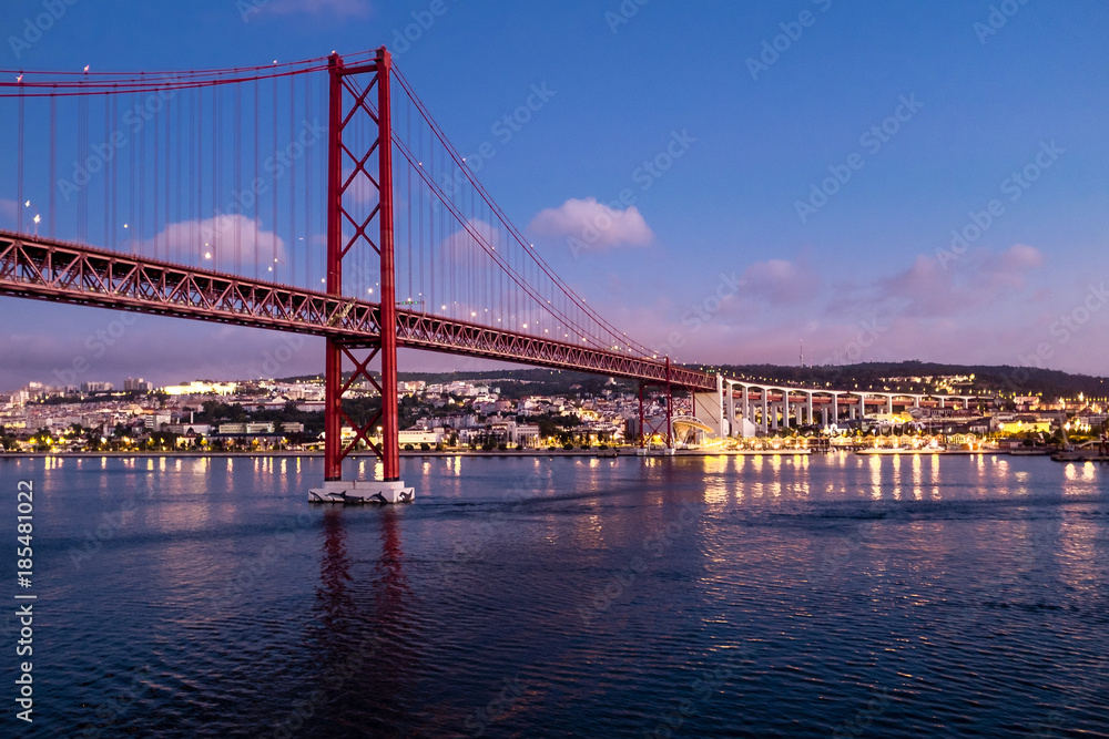 Ponte 25 de Abril Bridge Lisboa Portugal