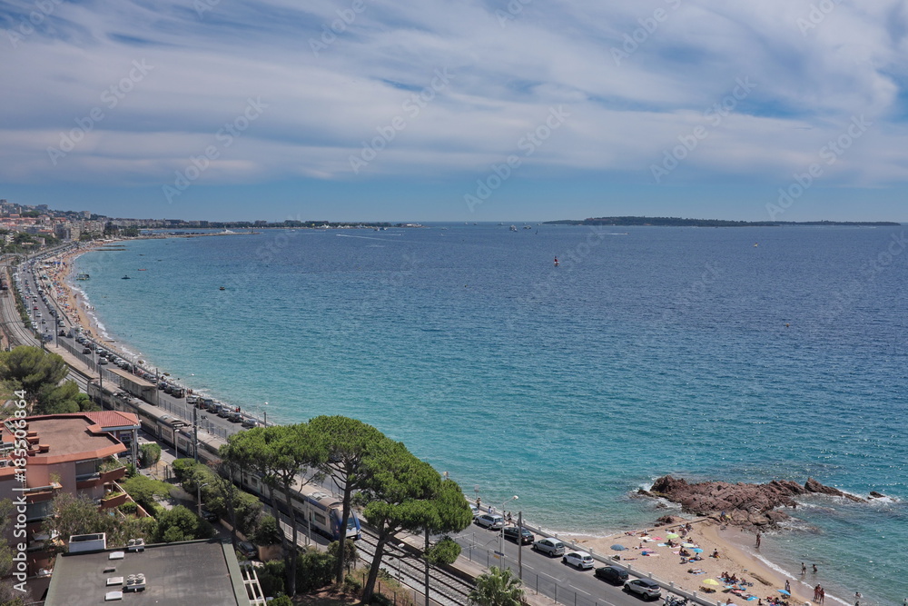 Cannes La Bocca vue de la mer