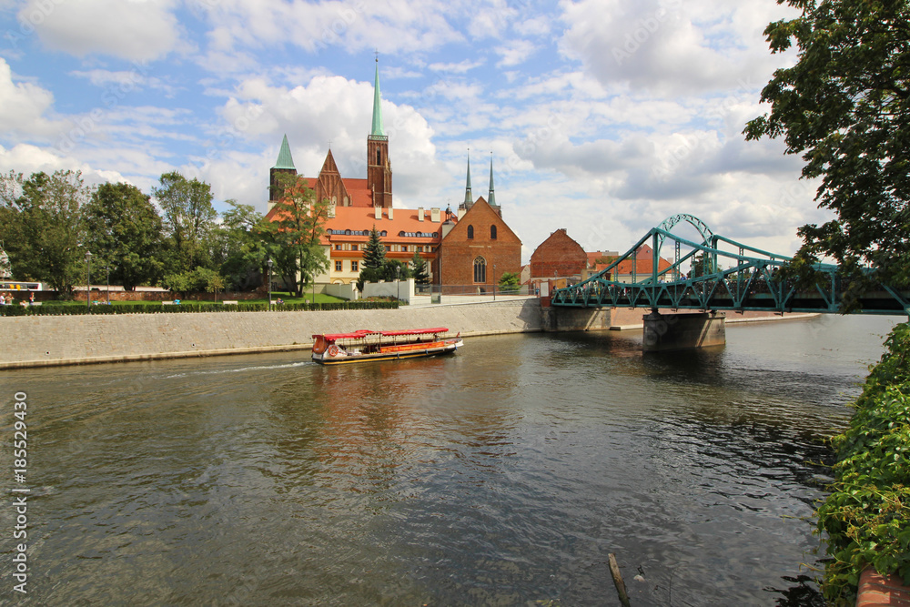 Naklejka premium Río Oder en Wroclaw, Polonia