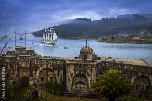 Cuadro en lienzo Tall Ship Juan Sebastian Elcano Arrival to Ferrol Galicia Spain
